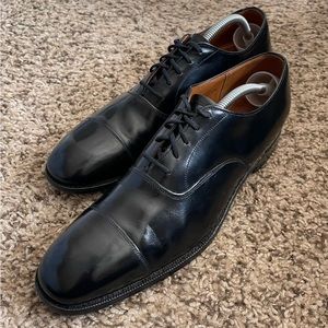 Church’s Custom Grade Black Leather Cap-Toe Oxfords Men’s Size 10.5AA